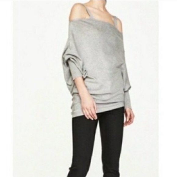 *SOLD* Zara Knitwear Collection Cold Shoulder Dolman Asymmetric Sweater Sz M NEW - Picture 5 of 12
